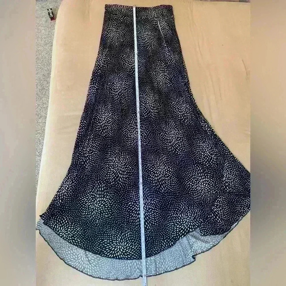 Cato - C Est 1946 Maxi Skirt Women’s size M Black & White Print Faux Wrap Maxi - Picture 7 of 12